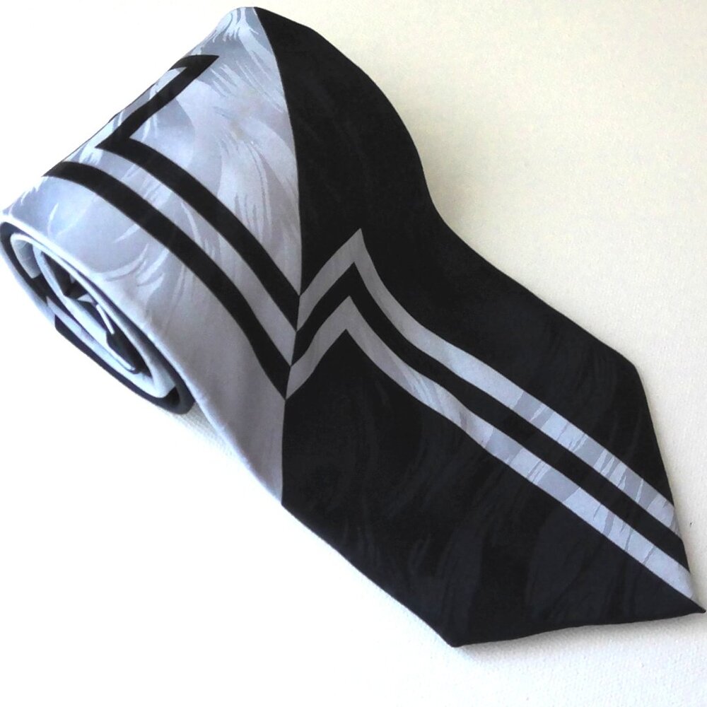 VTG Giorgio Brutini men's 100% Silk Neck Tie Geometric Black & Gray 61" EUC